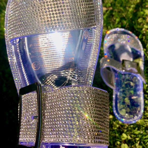 Sparkling Jelly Sandals - Picture 5 of 7